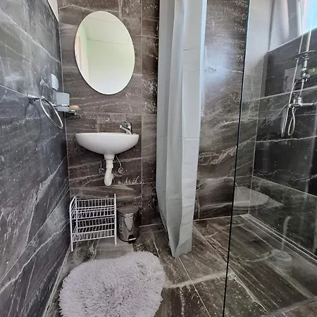 Koki * كلادوفو